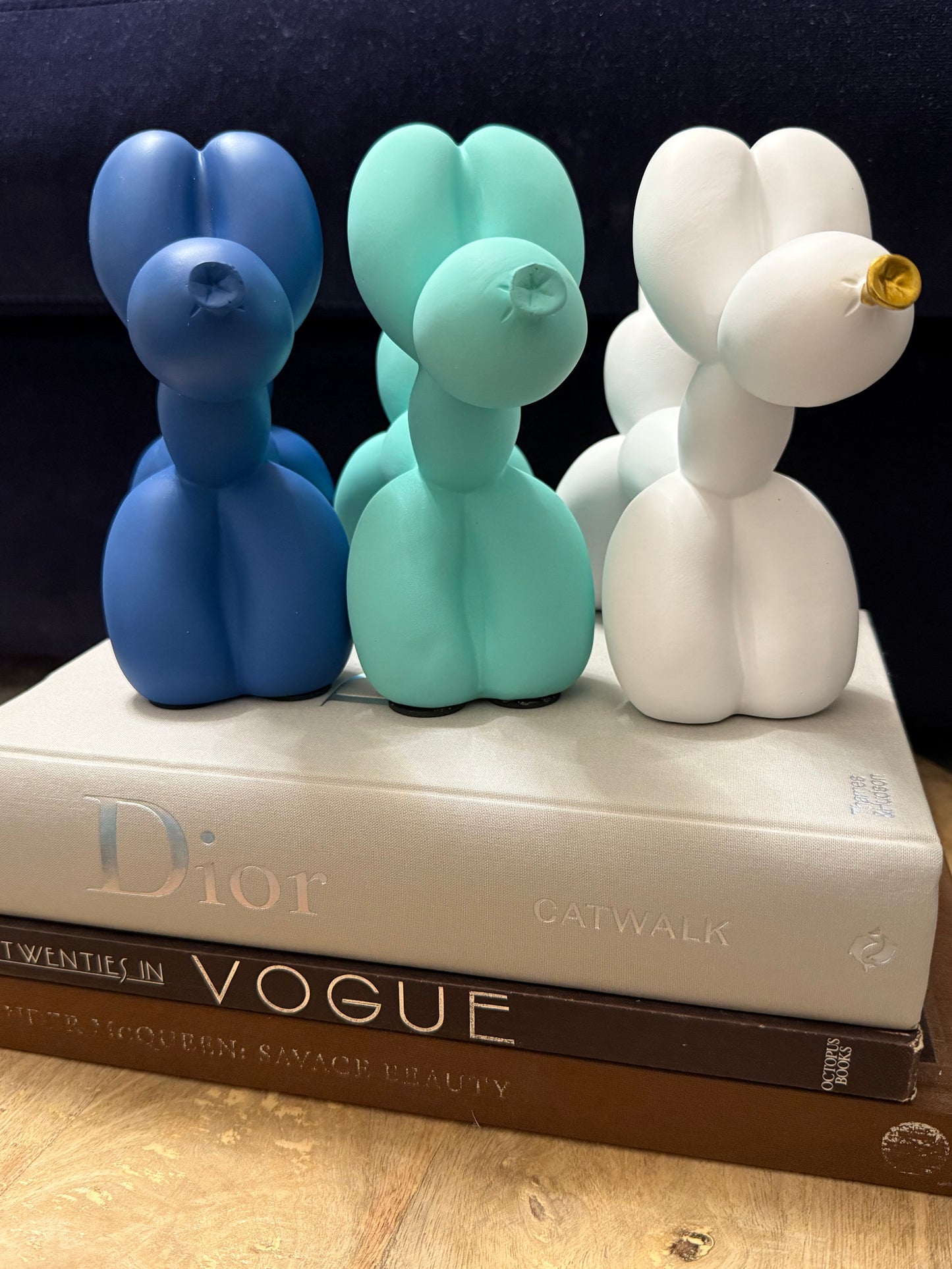 Large Balloon Dog - White