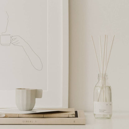 Black Amber & Lavender - Reed Diffuser