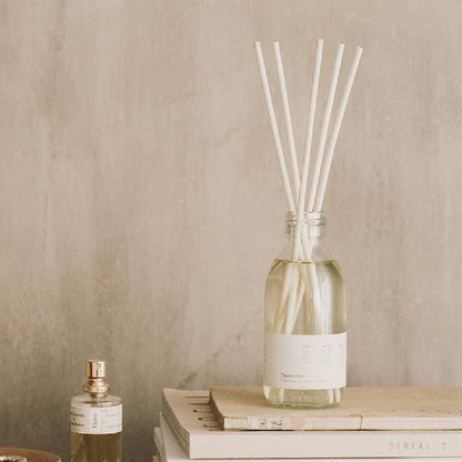 Clean Linen - Reed Diffuser