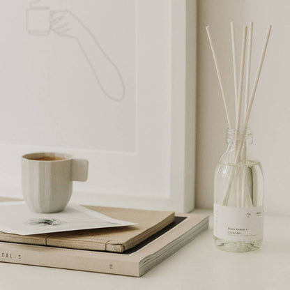 Black Amber & Lavender - Reed Diffuser