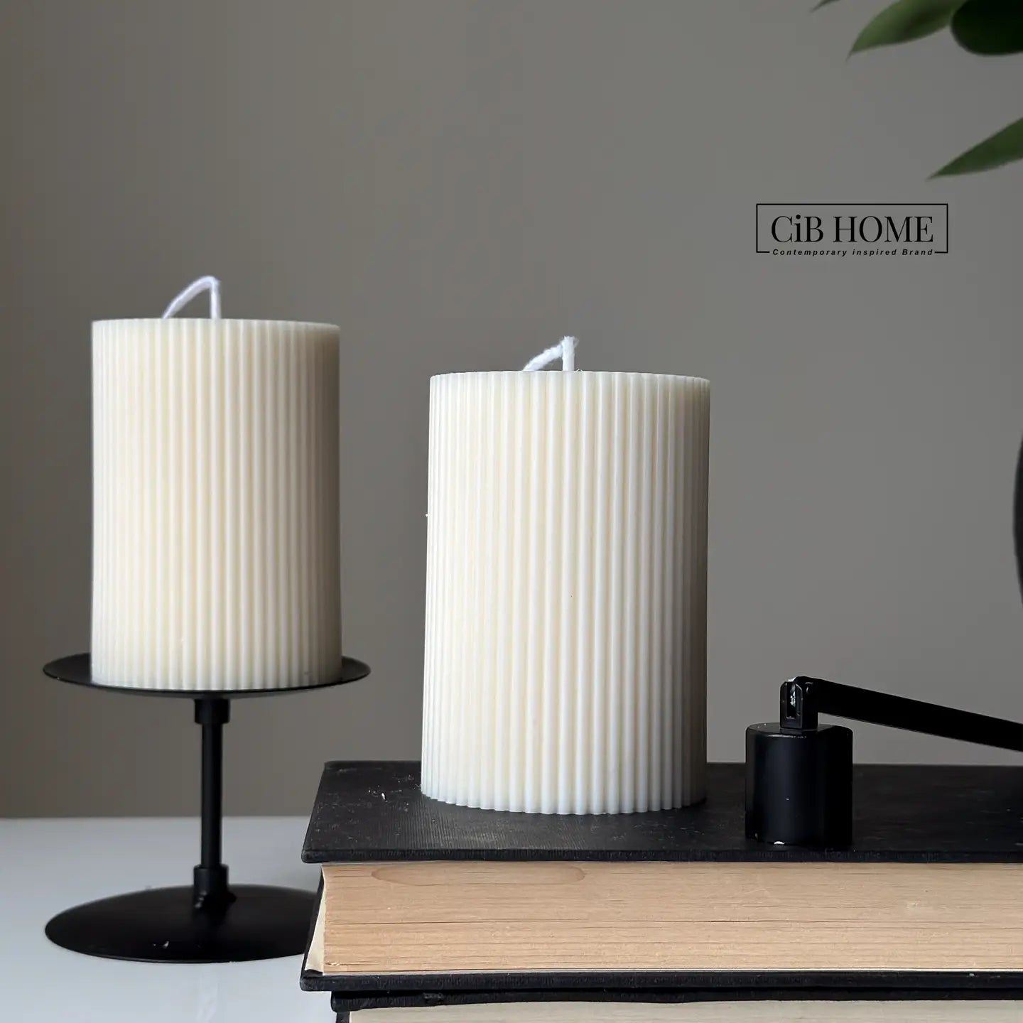 Classic Thick Ribbed Candle