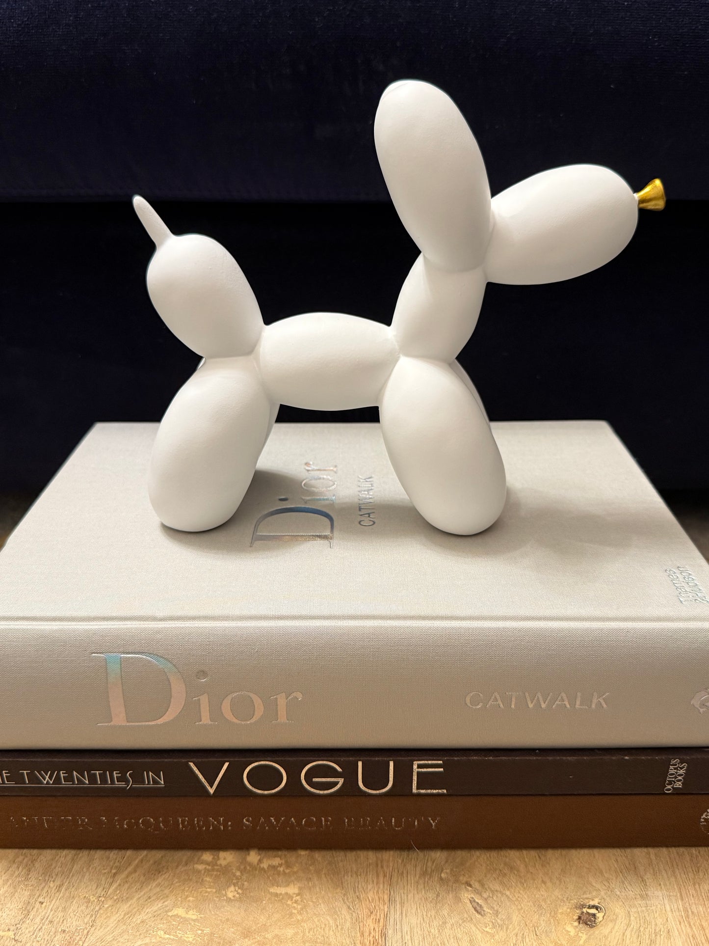 Large Balloon Dog - White