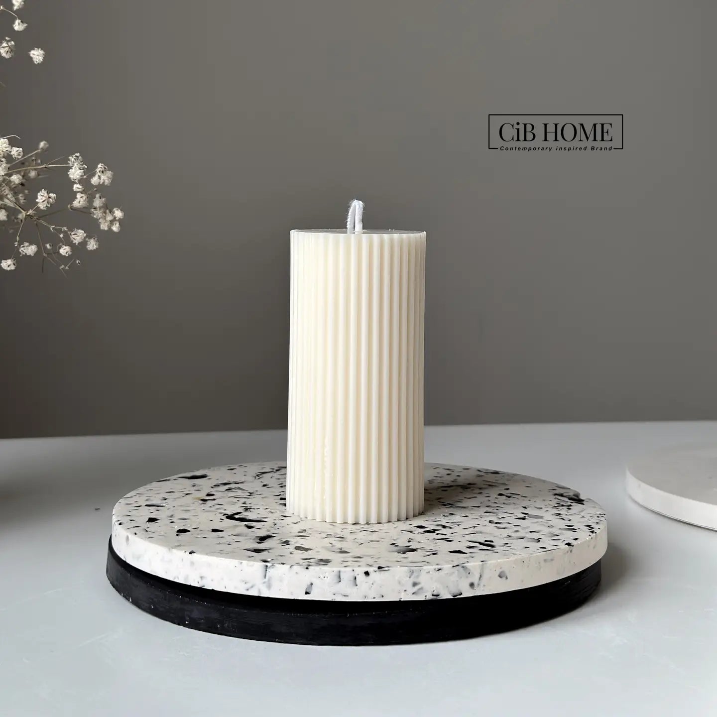 Medium Ribbed Pillar Candle